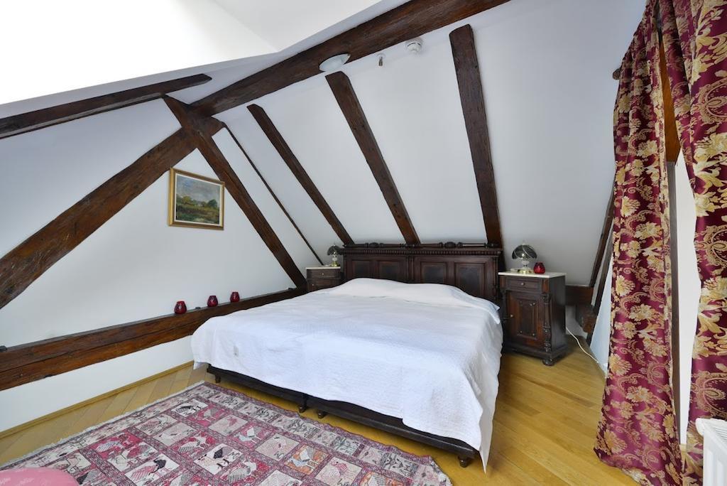 Kronhaus Brașov Zimmer foto